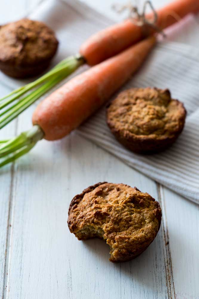 Karottenmuffins - Veganes Rezept mit Apfel und Kokos