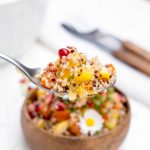 Quinoa Salat auf Löffel