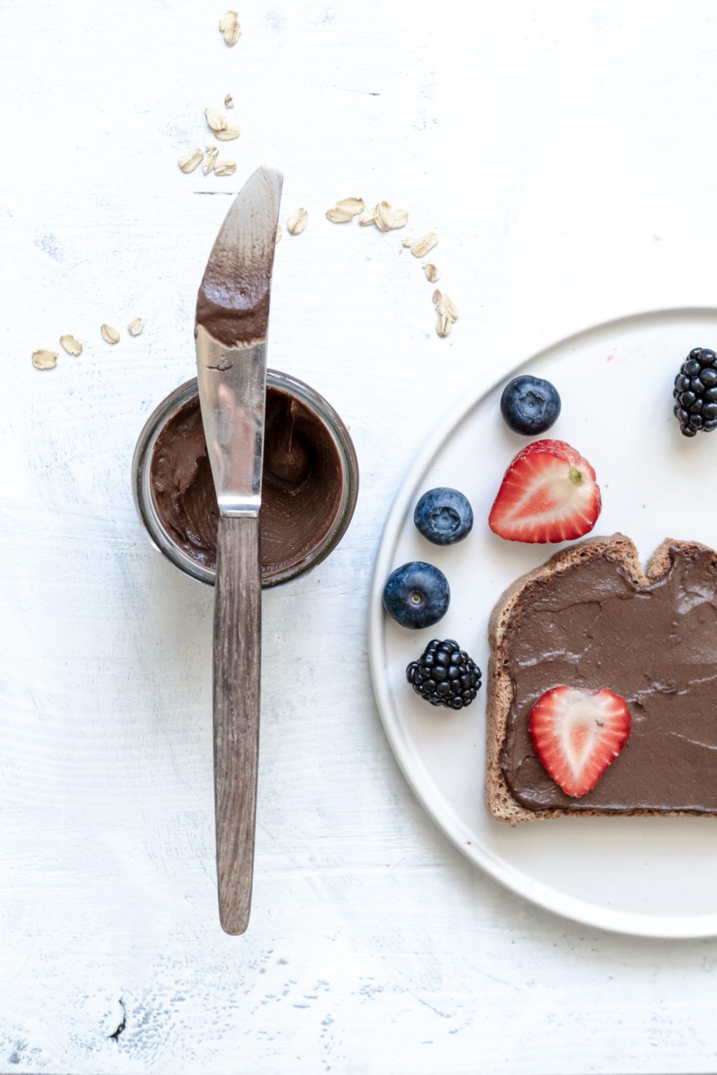 Schokoladenaufstrich selber machen - vegan und ohne Zuckerzusatz